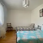 Maison Avec Jardin Quartier Calme *