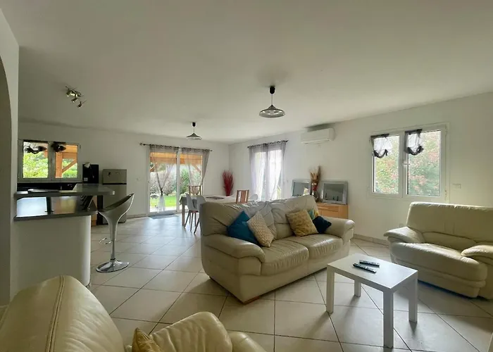 Prázdninový dům Maison Avec Jardin Quartier Calme